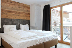 Untitled-6-e1425899862486-1920x1080