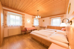 hainzbauer-2270 hainzbauer-2270