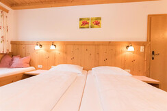 hainzbauer-2277 hainzbauer-2277