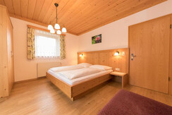 hainzbauer-2251 hainzbauer-2251