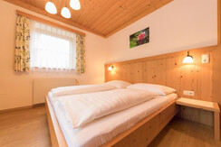 hainzbauer-2256 hainzbauer-2256