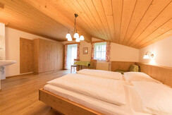 hainzbauer-2306 hainzbauer-2306