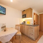 Photo of double room with shower, WC