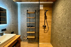 Bad-Dusche,WC (2) Bad-Dusche,WC (2)