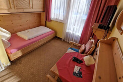 Einzelzimmer Lindenhof1