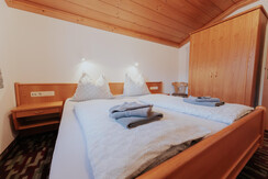 Asitz Schlafzimmer 2