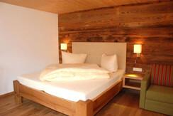 20154295937820_1.jpg-750x500