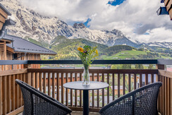 Room Pictures_Room_ST_2