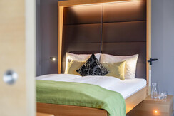 ritzenhof-zimmer-und-suiten-familienzimmer-bergbli ritzenhof-zimmer-und-suiten-familienzimmer-bergbli