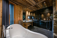 mama_thresl_0717-9976