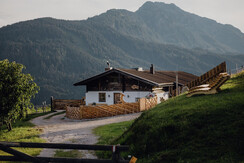 FB9ADA5F-AB87-40A3-B208-E76ADBFABFB9 FB9ADA5F-AB87-40A3-B208-E76ADBFABFB9