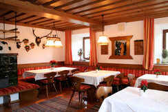 Frühstücks- und Aufenthaltsraum Frühstücks- und Aufenthaltsraum