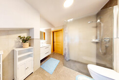 Leogang-Bad-06042024_110422 Leogang-Bad-06042024_110422